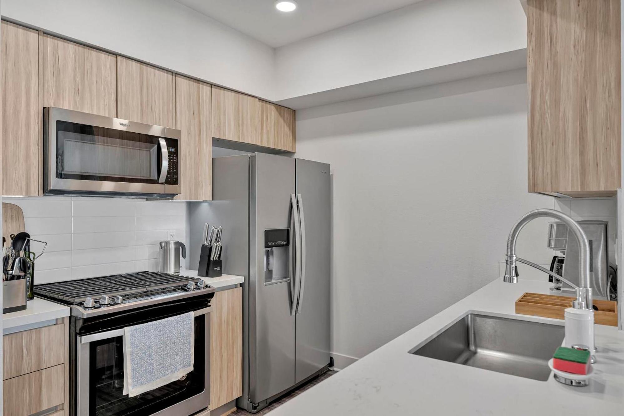 7 Large Down Town Santa Monica Apartment Los Ángeles Exterior foto