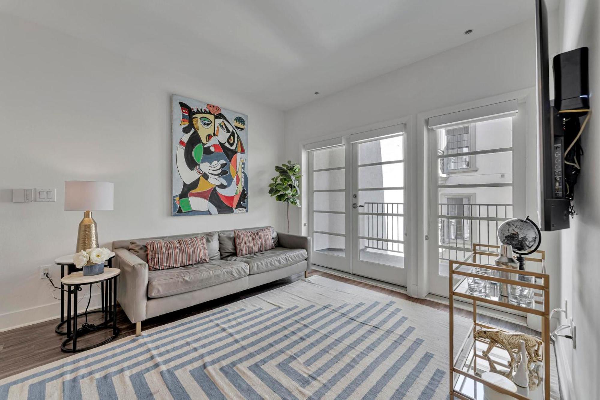 7 Large Down Town Santa Monica Apartment Los Ángeles Exterior foto